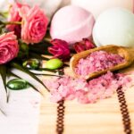 What Are the Benefits of Rose Oil and How to Use it? 9 Benefits of Rose Oil