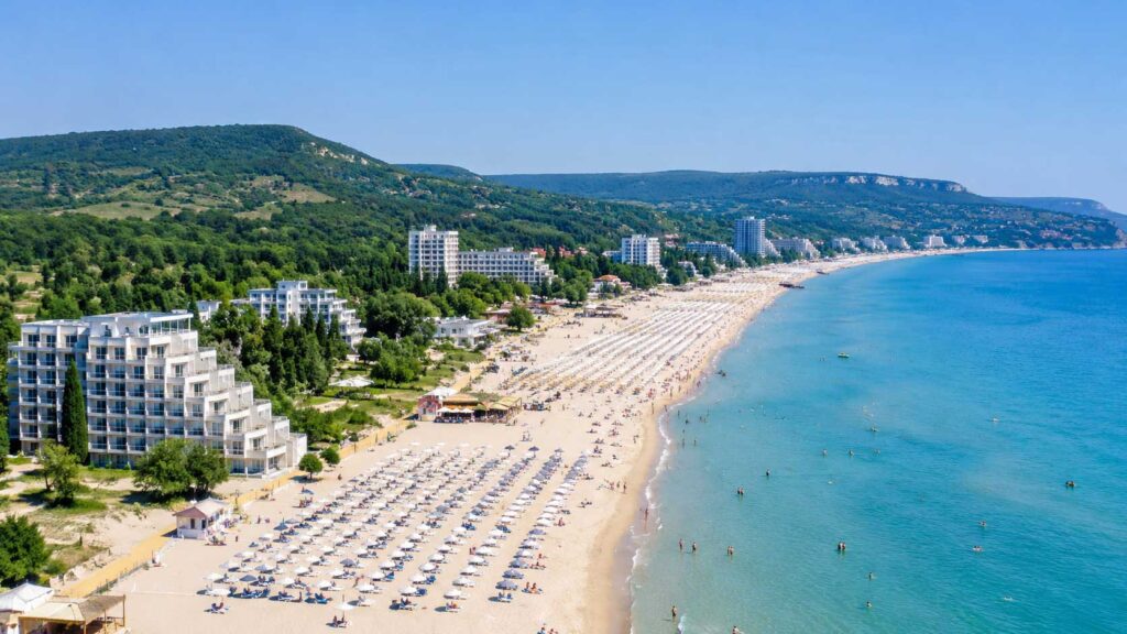 Best Black Sea Resort Beaches in Bulgaria 2 Albena Bulgarian beach resorts Best for Families